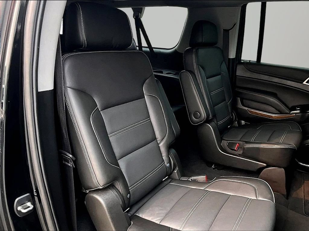 Used 2020 GMC Yukon XL Denali w/ Denali Ultimate Package AWD/4WD image 28