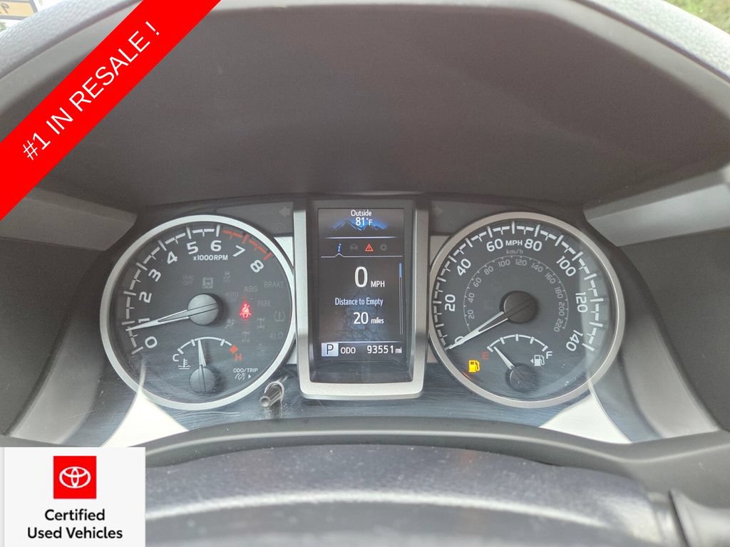 Used 2022 Toyota Tacoma SR5 RWD image 30