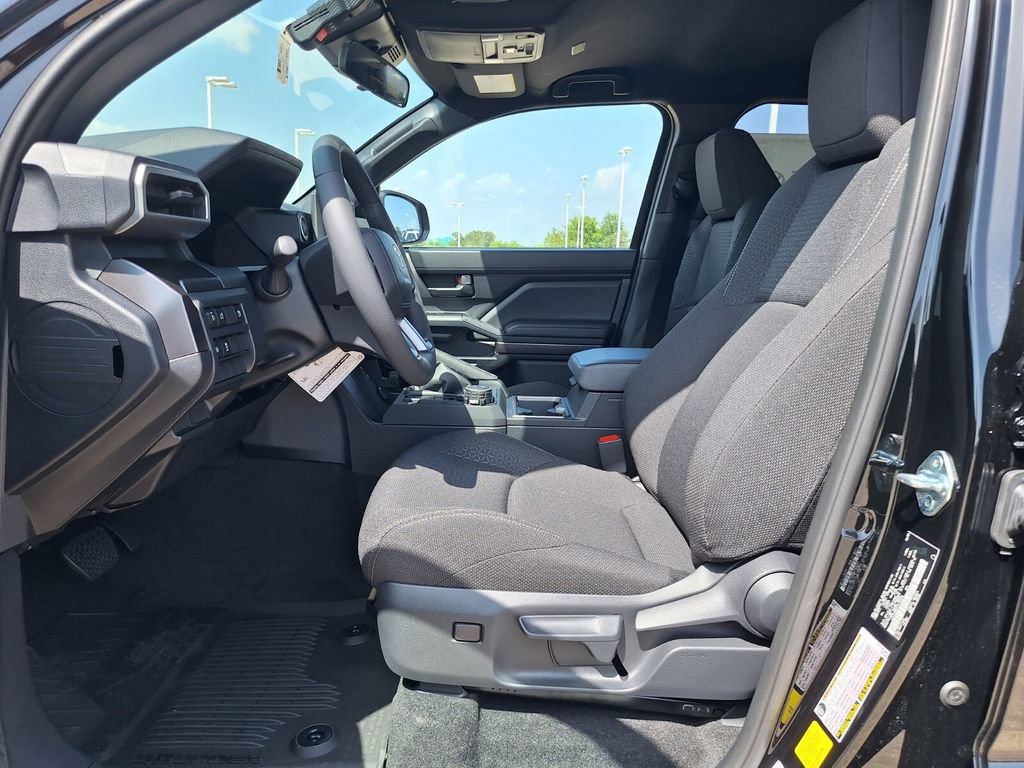 New 2026 Toyota 4Runner SR5 AWD/4WD image 12