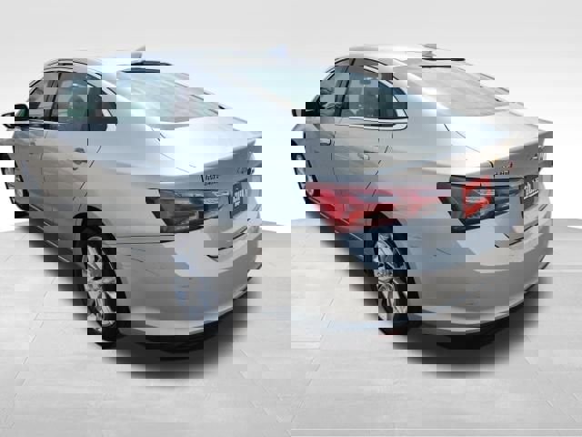 Used 2019 Chevrolet Malibu LT image 5