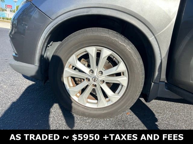 Used 2016 Nissan Rogue SV image 9