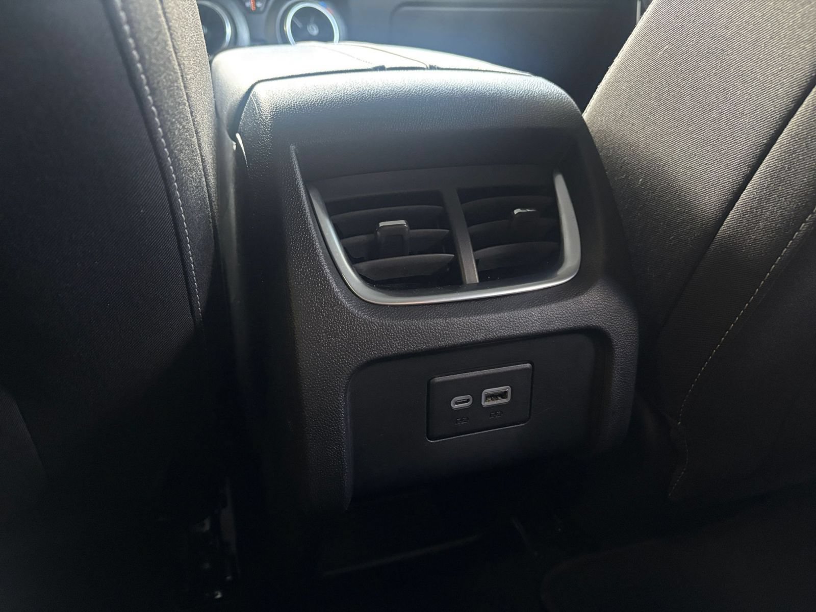 Used 2025 Chevrolet Blazer LT FWD image 22