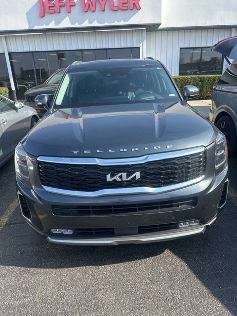 Used 2022 Kia Telluride SX w/ SX Prestige Package image 18