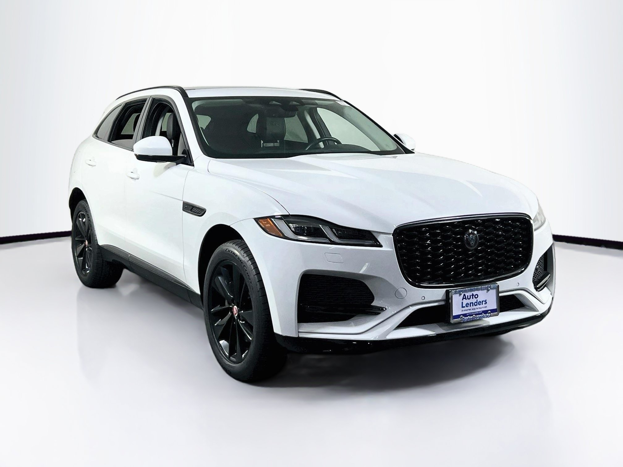 Used 2023 Jaguar F-PACE S AWD/4WD image 3