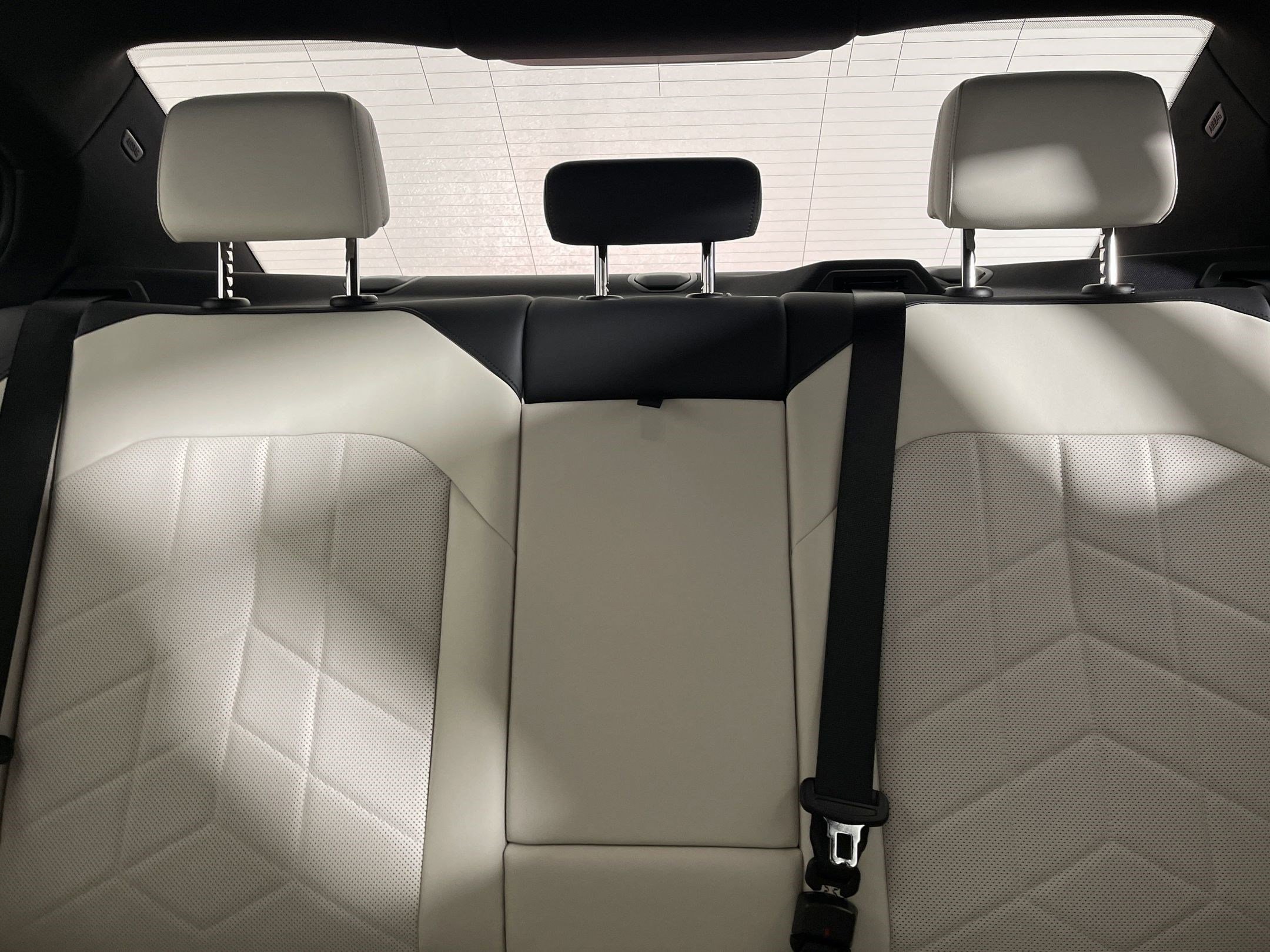 Used 2026 BMW 530i w/ Premium Package image 31