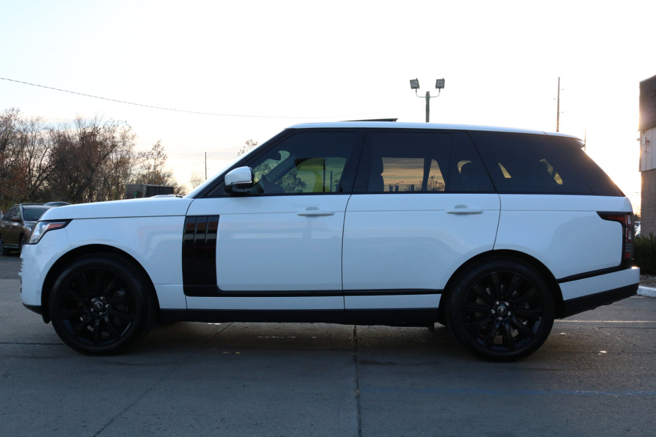 Used 2016 Land Rover Range Rover Supercharged image 16