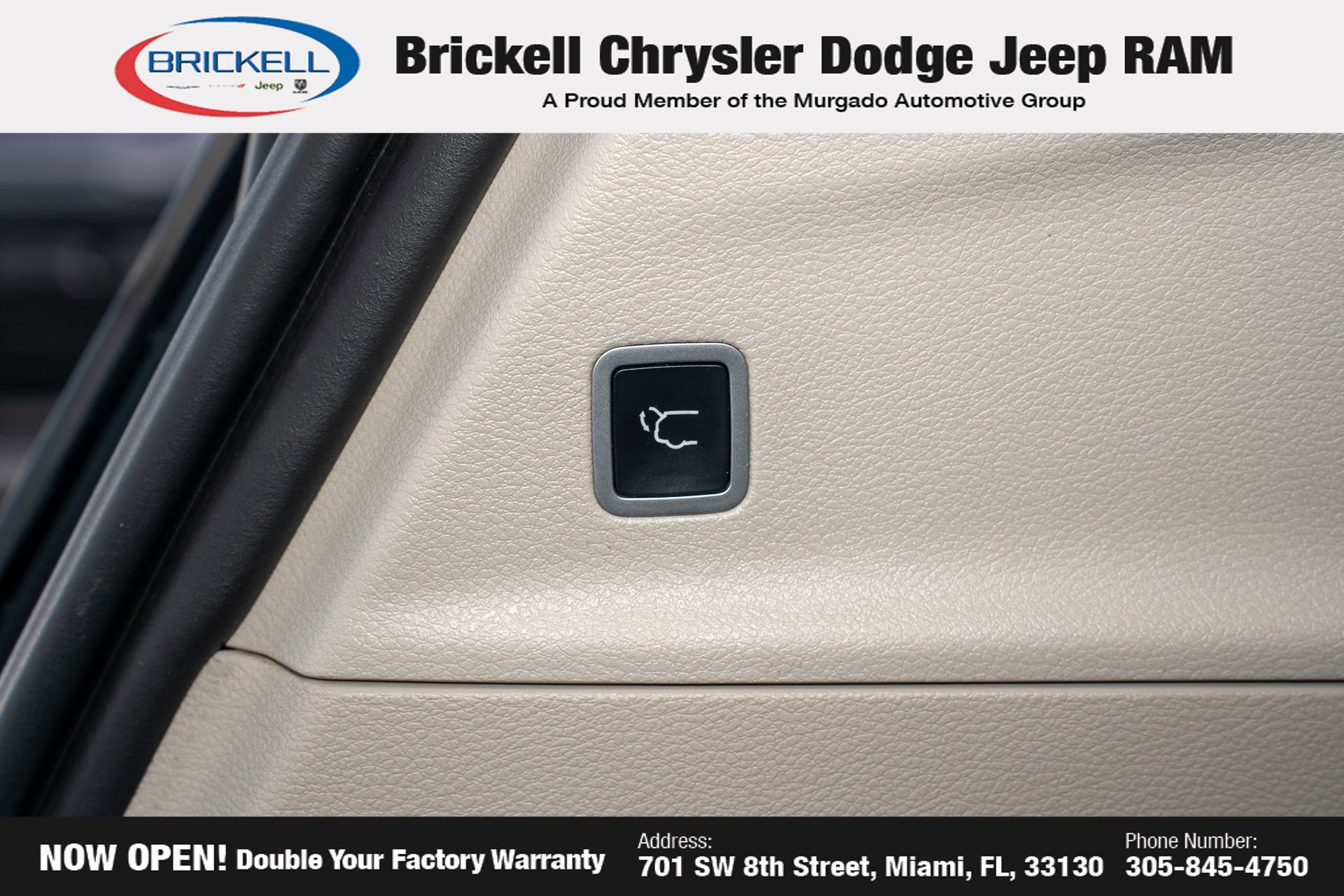 Used 2019 Chrysler Pacifica Limited w/ Advanced Safetytec Group FWD image 12