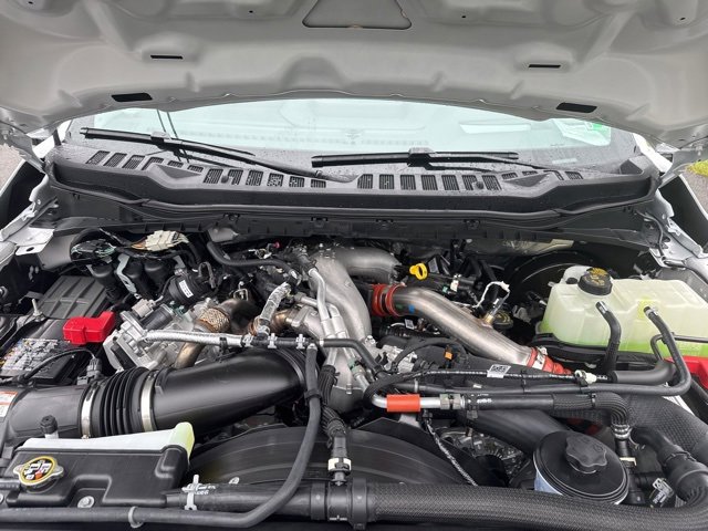New 2025 Ford F350 Lariat w/ Lariat Ultimate Package image 9