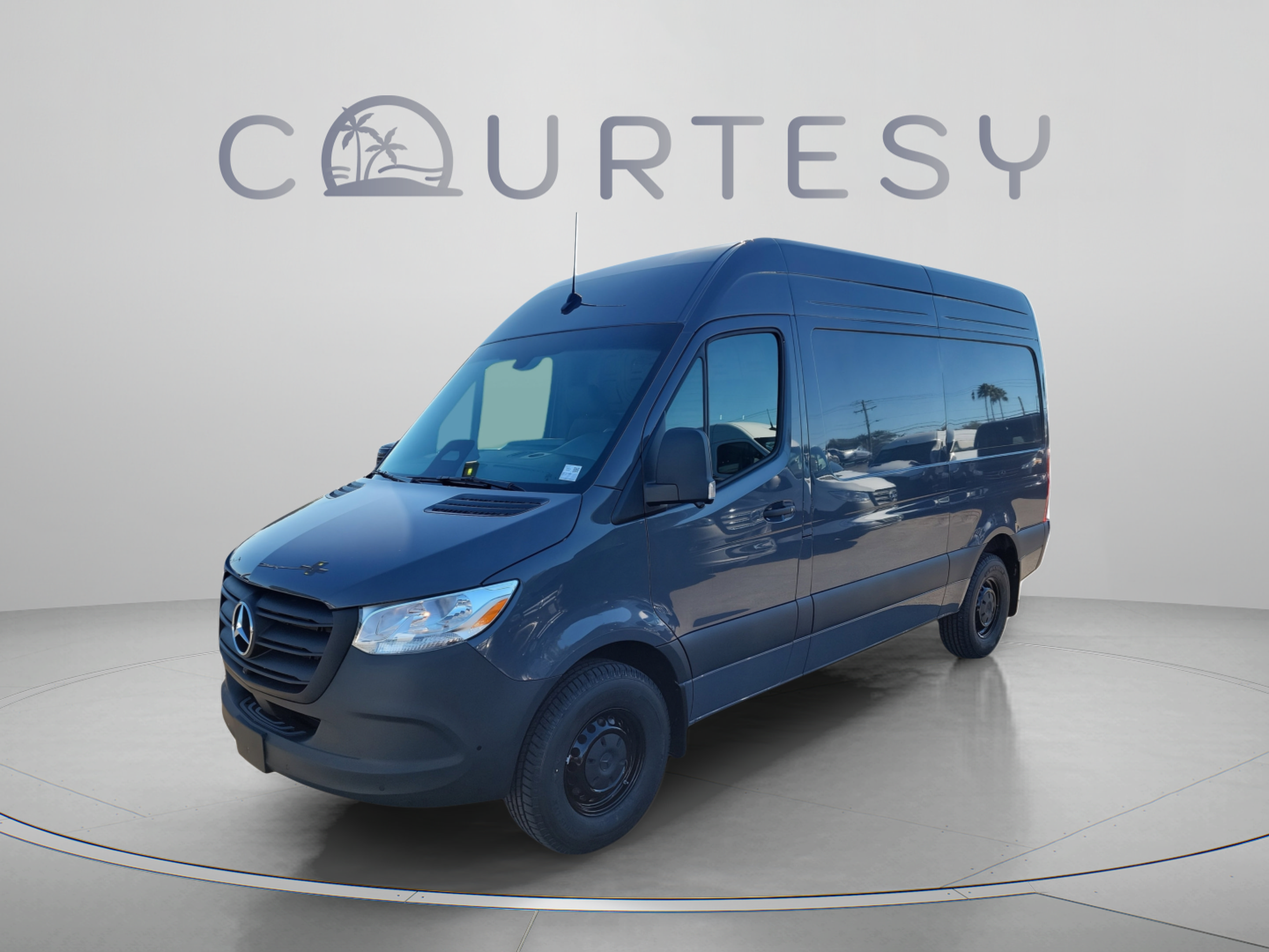 Used 2026 Mercedes-Benz Sprinter 2500 image 1