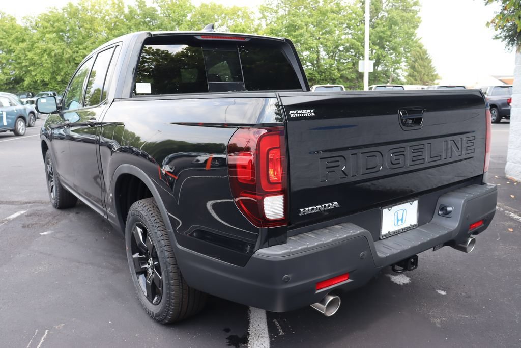 New 2026 Honda Ridgeline Black Edition image 3