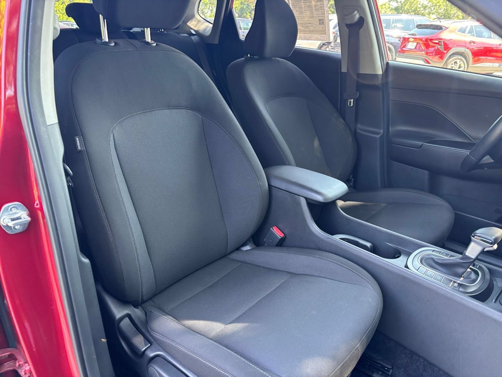 Used 2026 Hyundai Kona SEL Sport FWD image 35