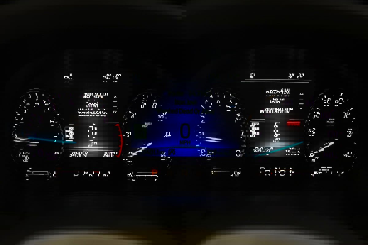 Used 2021 Ford Explorer Limited w/ Equipment Group 301A image 20