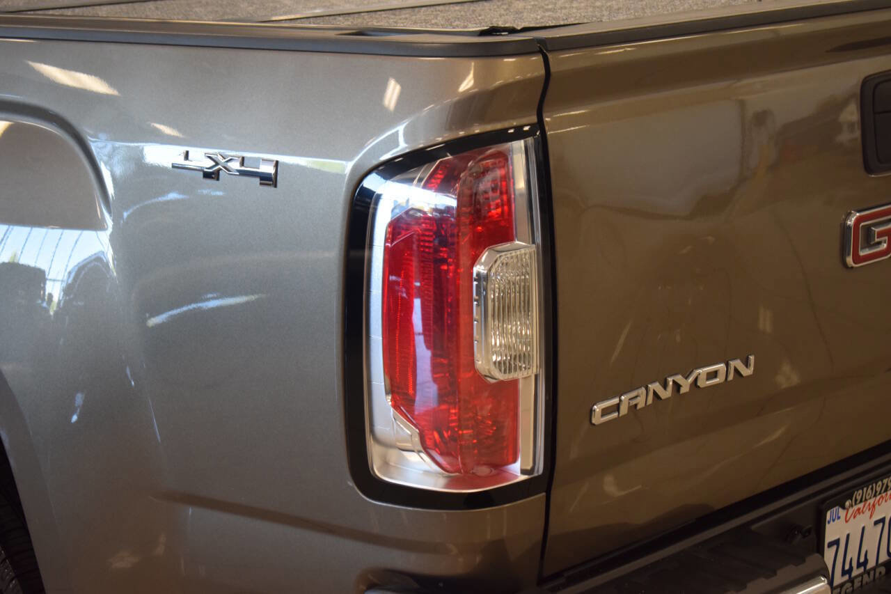 Used 2015 GMC Canyon SLT w/ Driver Alert Package image 36