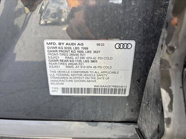 Used 2024 Audi Q8 e-tron Premium Plus AWD/4WD image 15