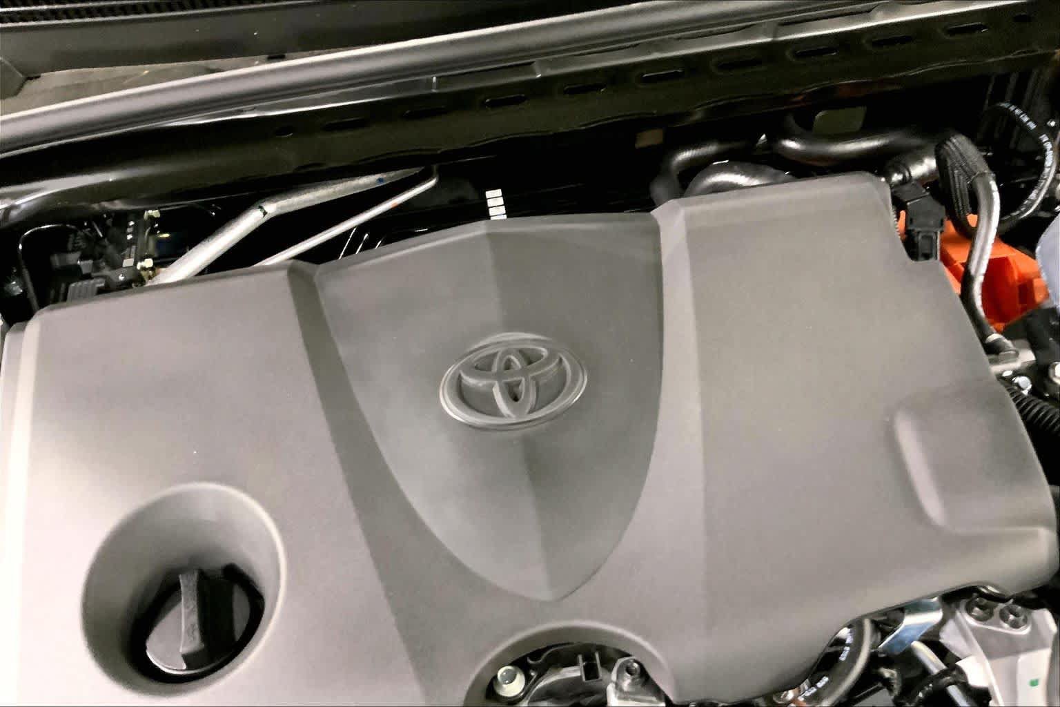 New 2026 Toyota Camry SE FWD image 17