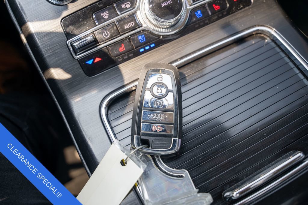 Used 2021 Lincoln Nautilus Reserve w/ Class II Trailer Tow Package image 31