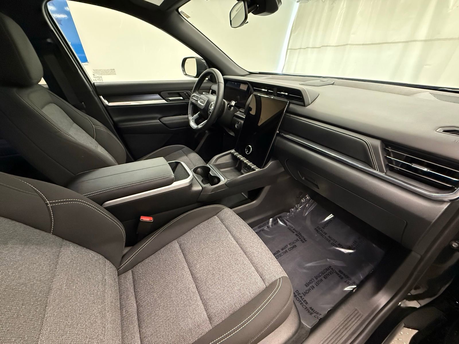 Used 2026 GMC Terrain Elevation image 8