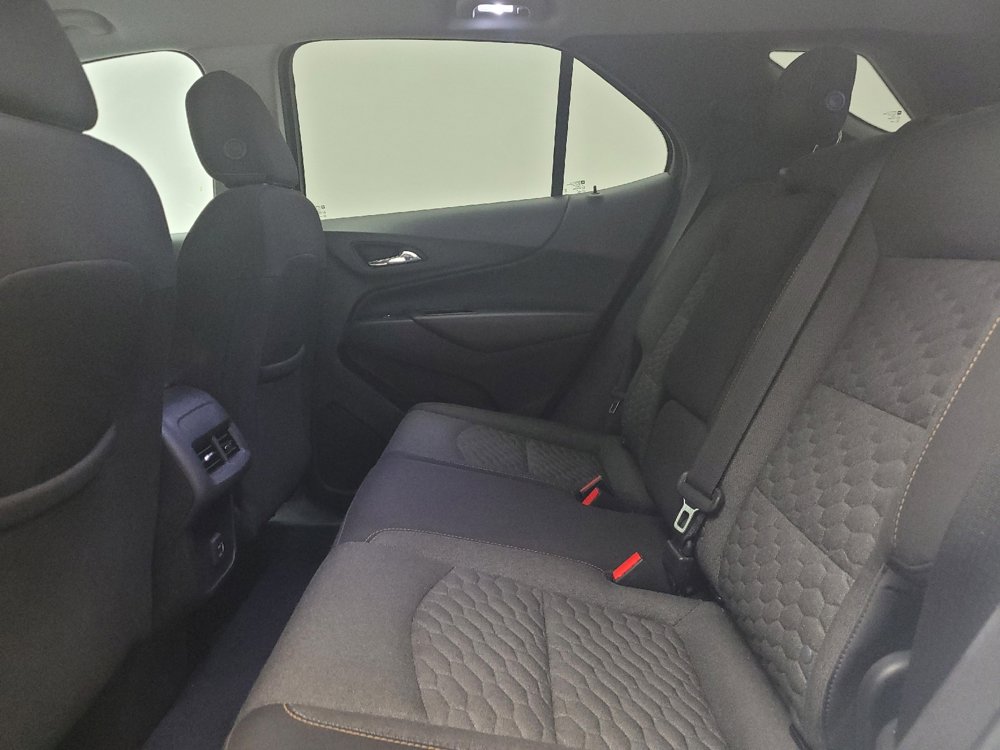 Used 2020 Chevrolet Equinox LT image 18