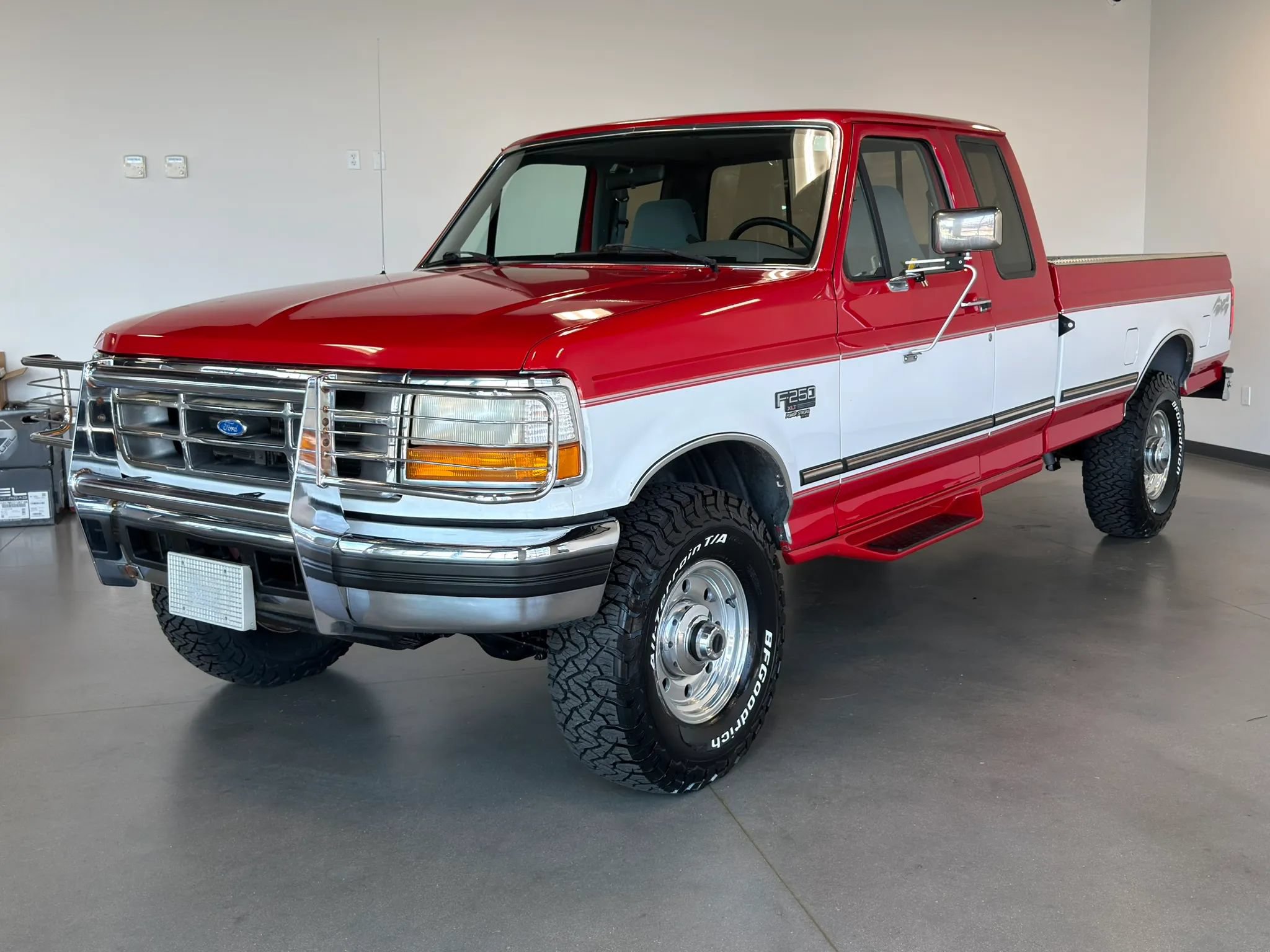Used 1996 Ford F250 4x4 SuperCab image 3