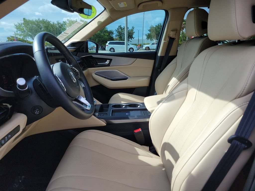 Used 2025 Acura MDX SH-AWD w/ Technology Package image 25