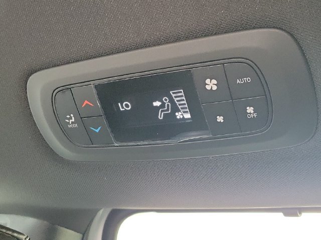 New 2026 Chrysler Voyager LX FWD image 11
