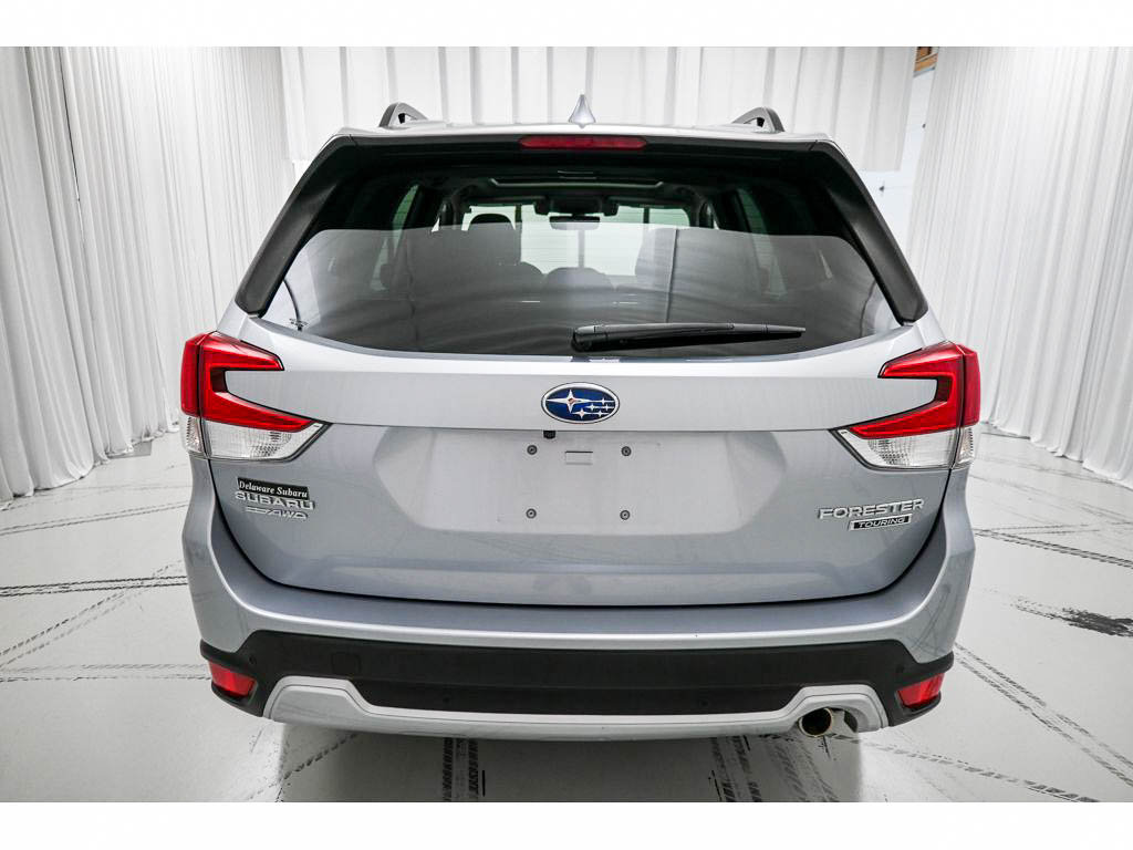 Used 2019 Subaru Forester Touring AWD/4WD image 6