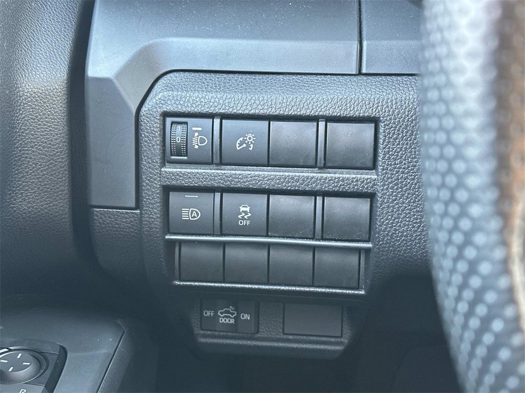 Used 2024 Toyota Tacoma SR image 26