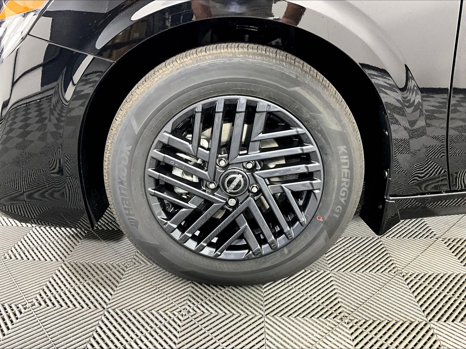 New 2027 Nissan Sentra SV w/ Floor Mat Package FWD image 21