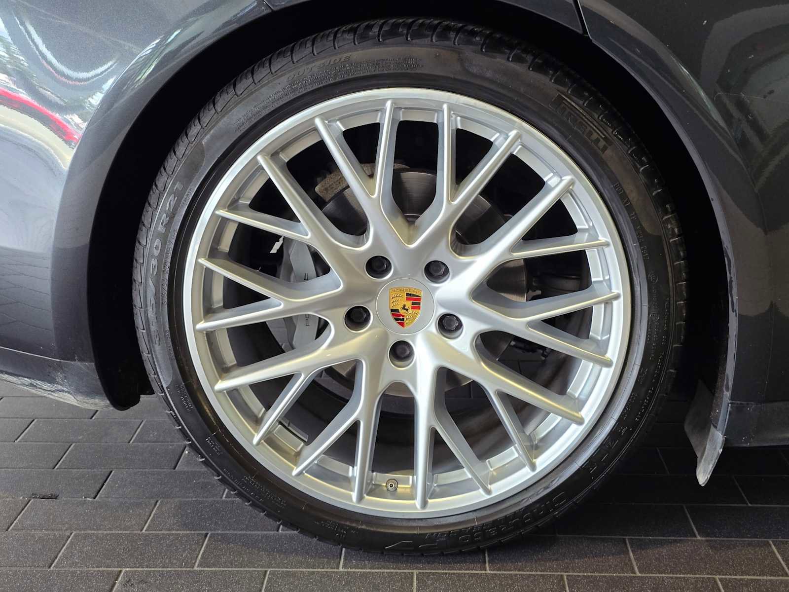 Used 2018 Porsche Panamera 4S AWD/4WD image 11