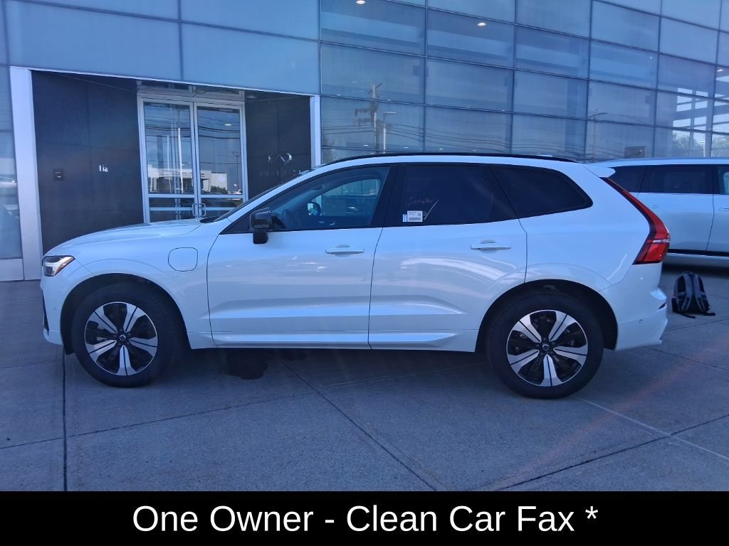 Used 2025 Volvo XC60 T8 Plus w/ Climate Package AWD/4WD image 7