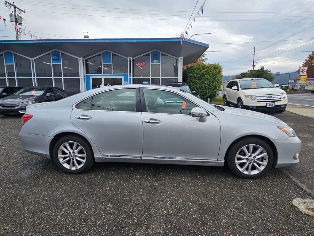 Used 2011 Lexus ES 350 image 8