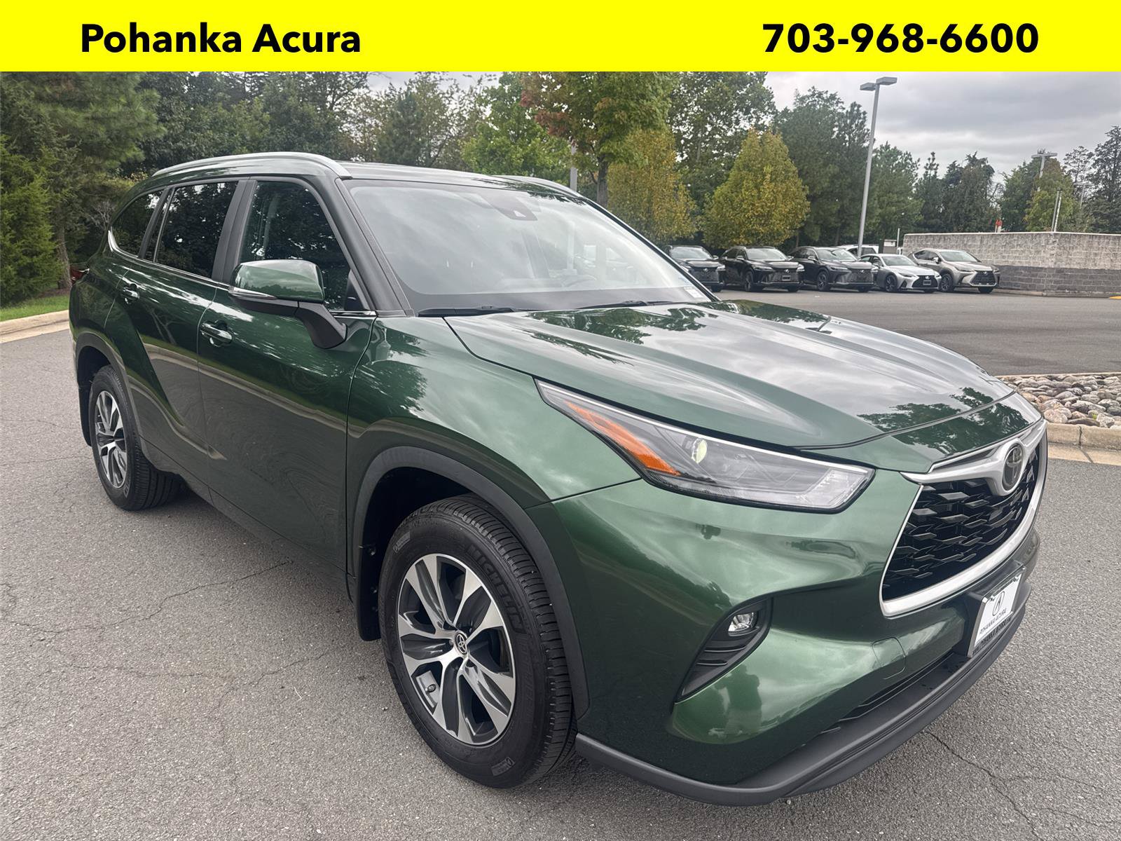 Used 2024 Toyota Highlander XLE