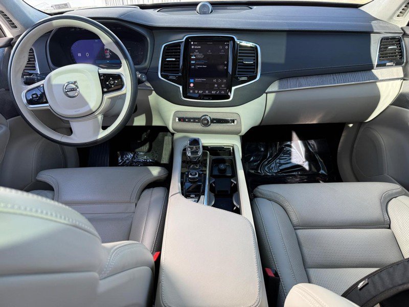 Certified 2024 Volvo XC90 T8 Ultimate AWD/4WD image 12