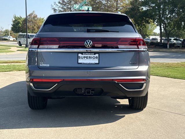 Used 2024 Volkswagen Atlas Cross Sport SE AWD/4WD image 5