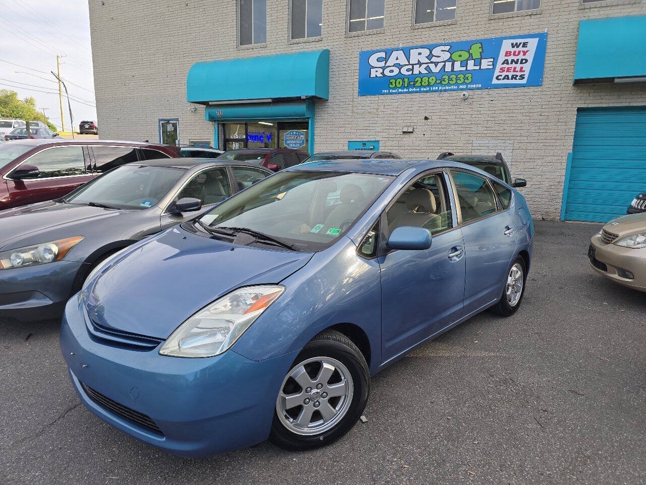 Used 2005 Toyota Prius w/ Pkg 2 FWD image 3