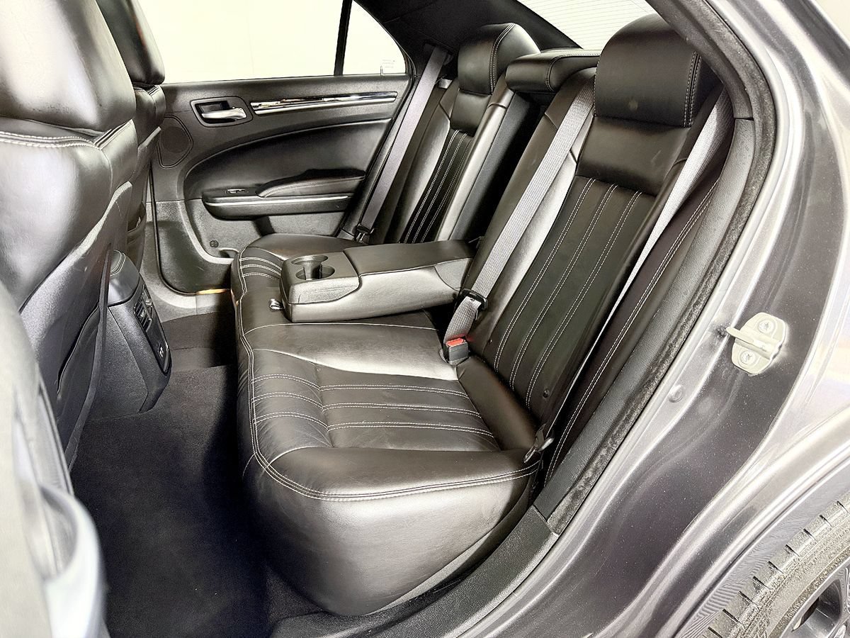 Used 2023 Chrysler 300 S RWD image 38