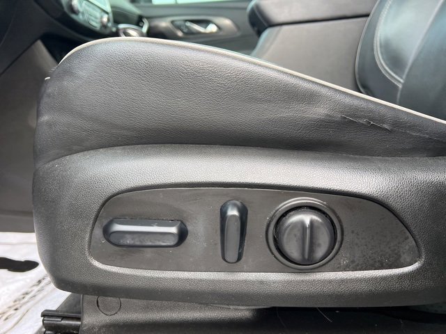 Used 2021 Chevrolet Traverse High Country image 17