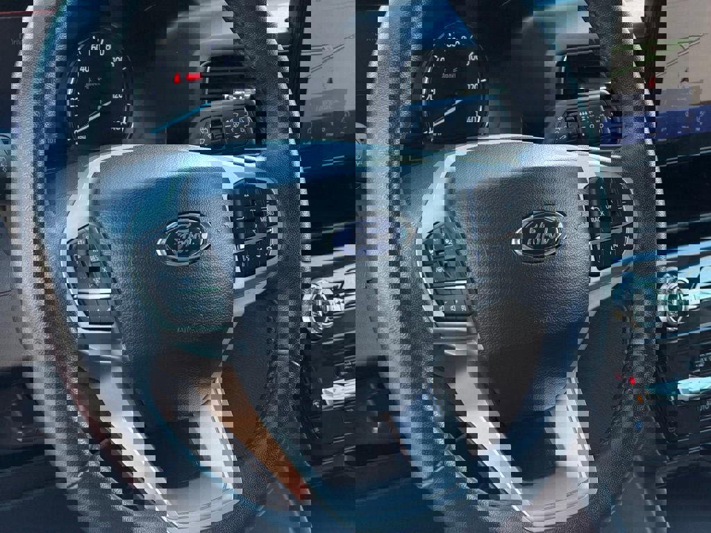 Certified 2023 Ford Explorer Limited image 27