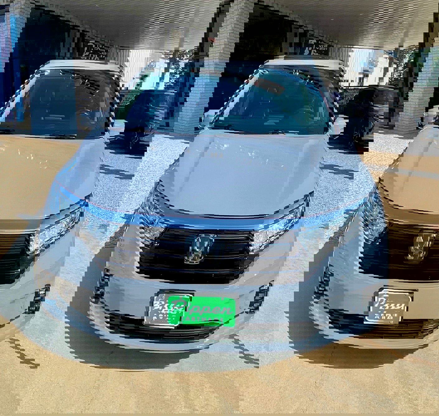 Used 2023 Honda Odyssey Elite image 3