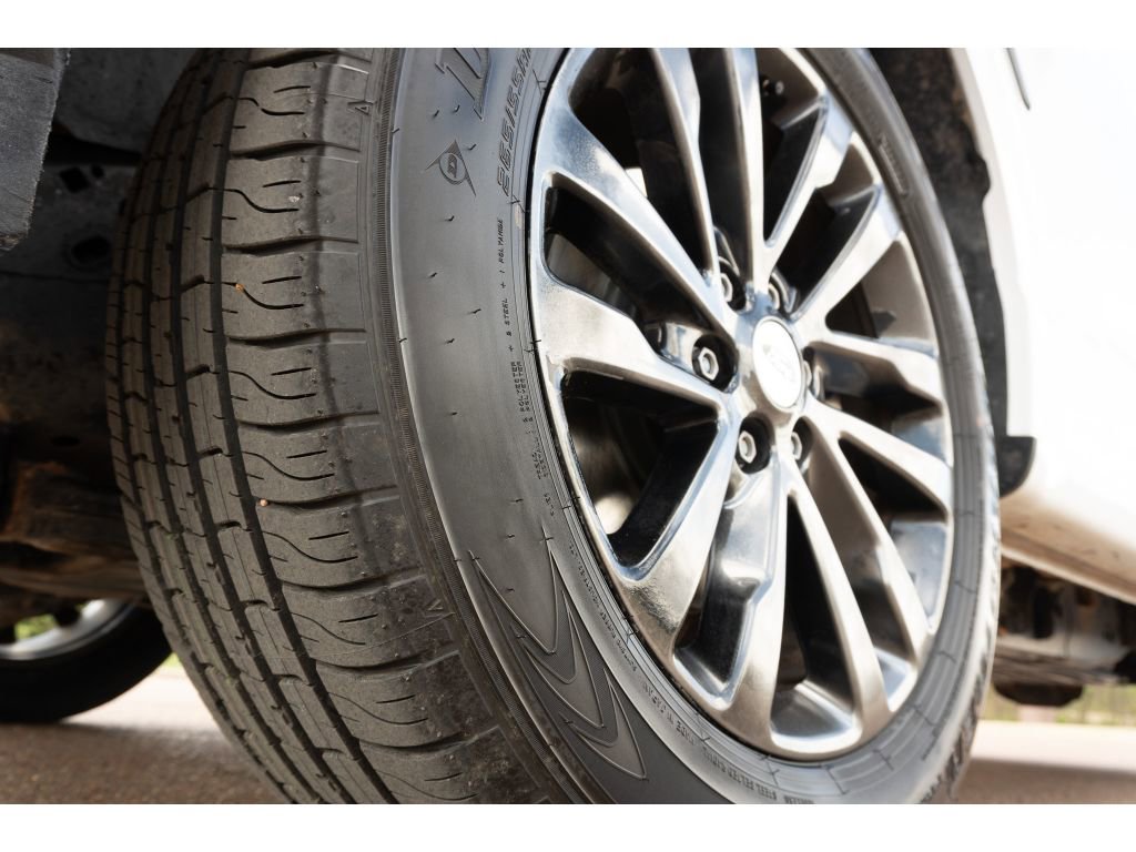 Used 2023 Ford F150 XL w/ Trailer Tow Package image 9