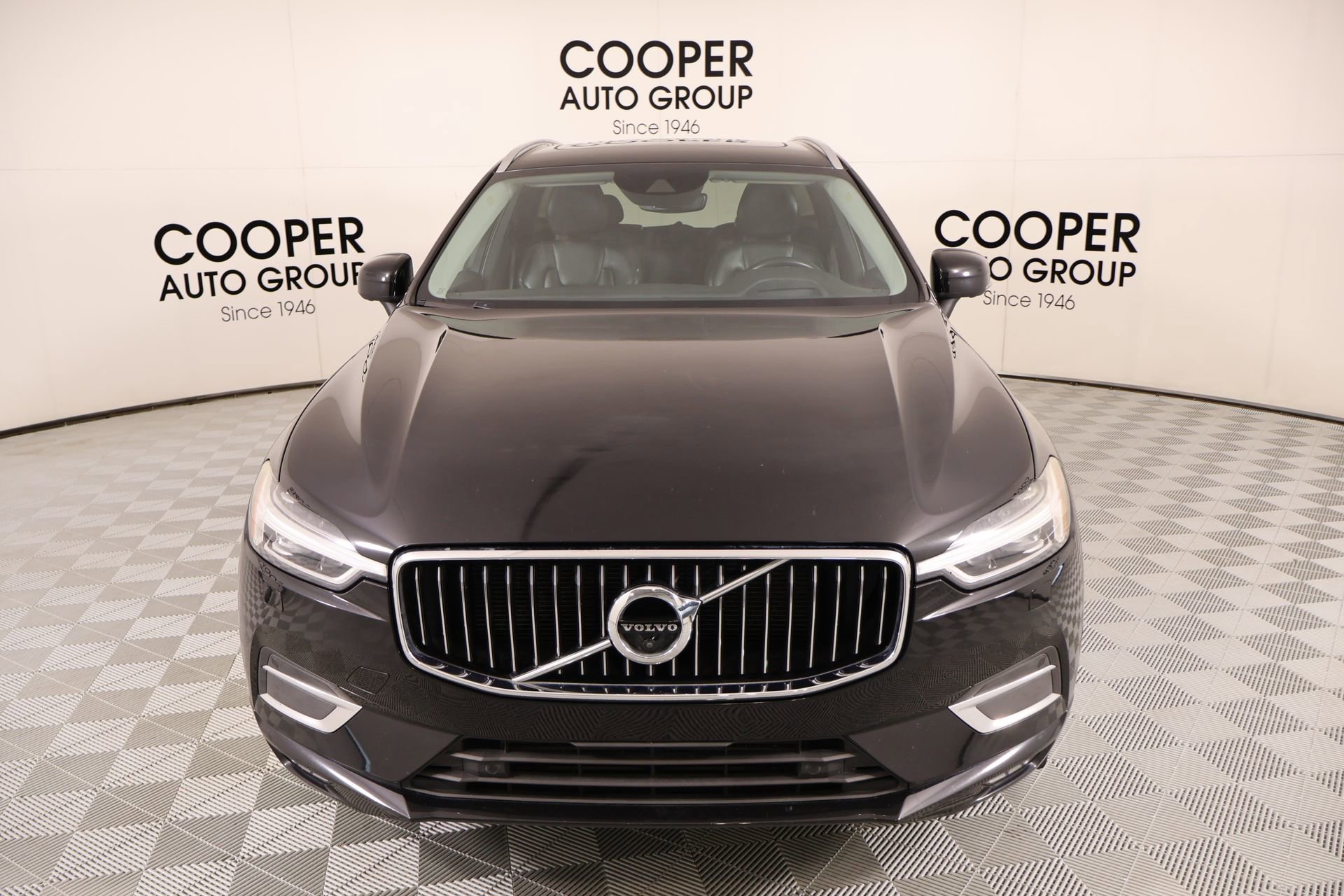Used 2018 Volvo XC60 T5 Inscription w/ Convenience Package AWD/4WD image 9