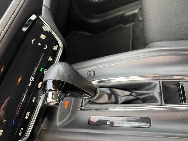 Used 2022 Honda HR-V EX image 11