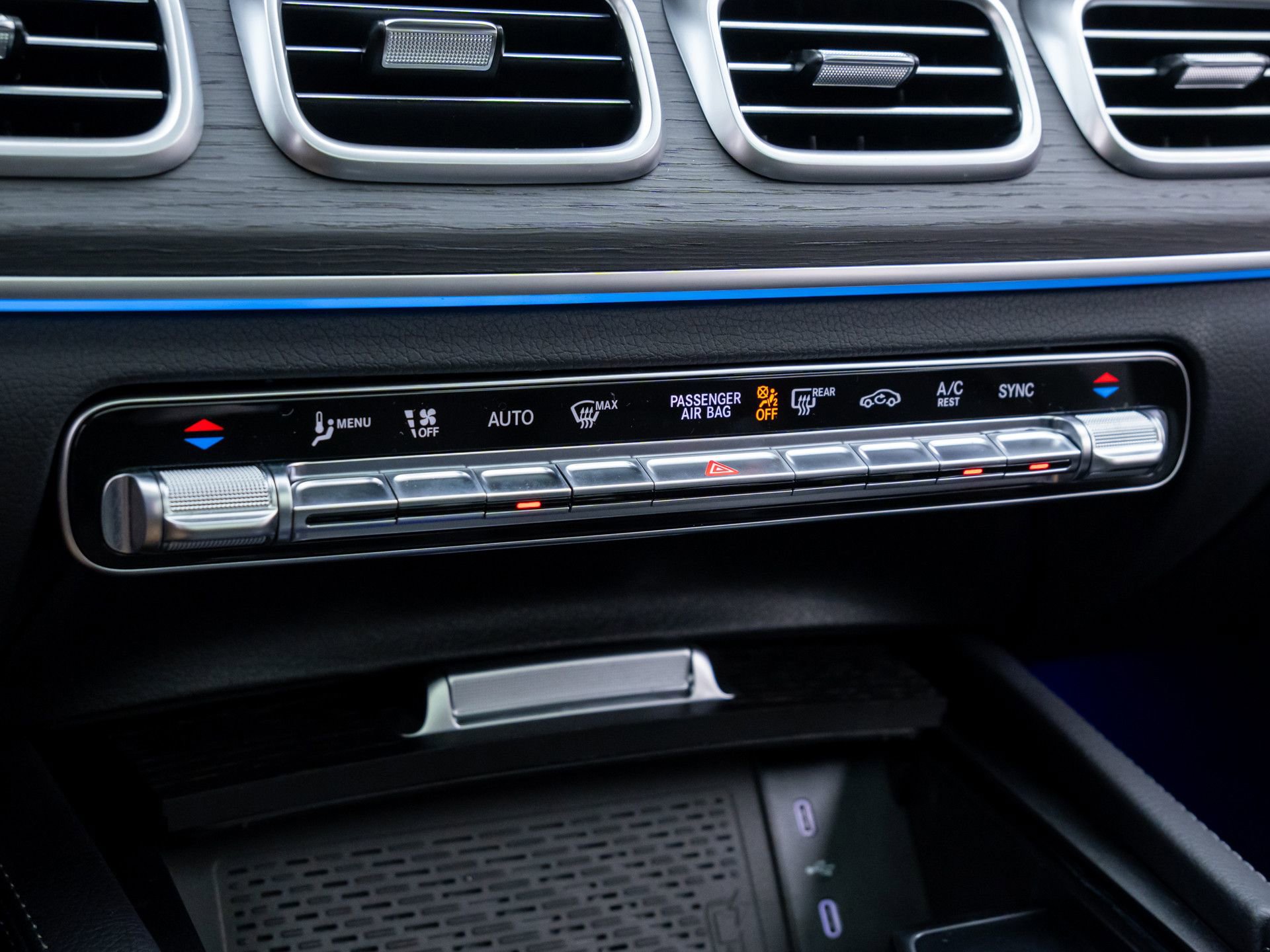 New 2026 Mercedes-Benz GLE 450 4MATIC image 29