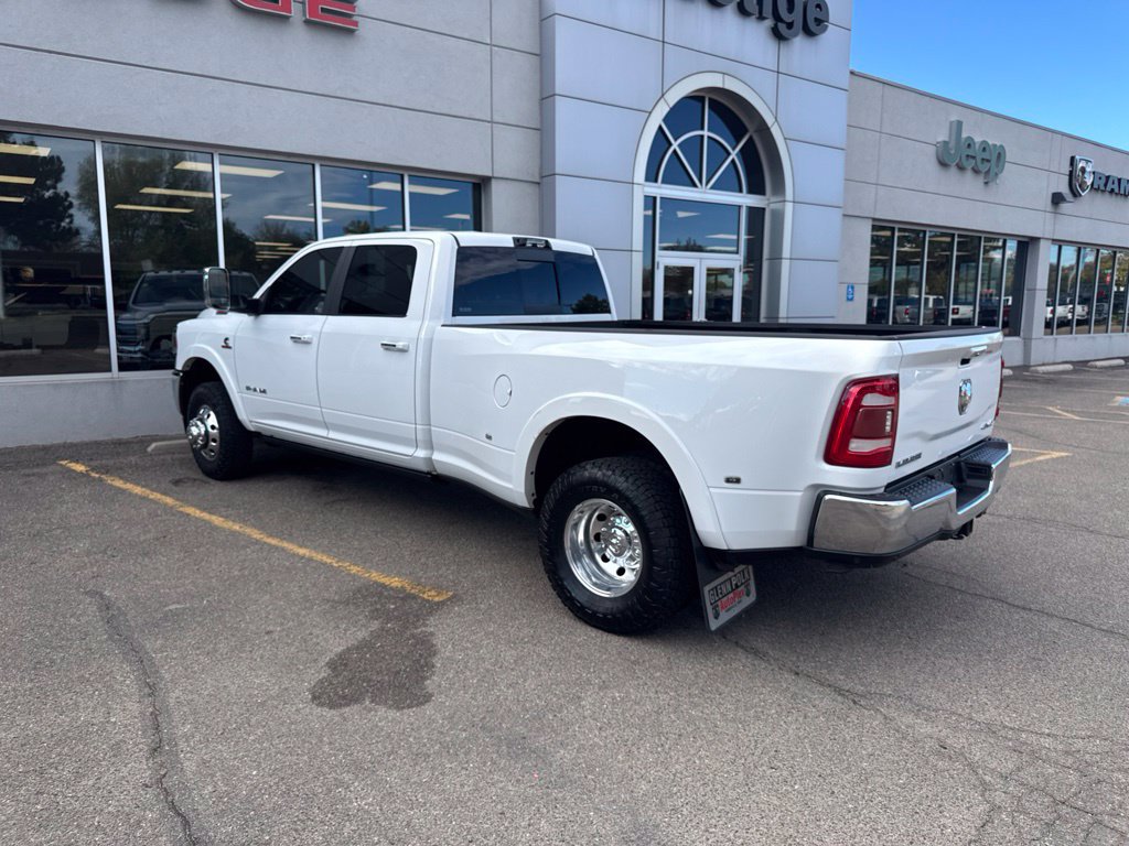 Used 2022 RAM 3500 Laramie AWD/4WD image 2