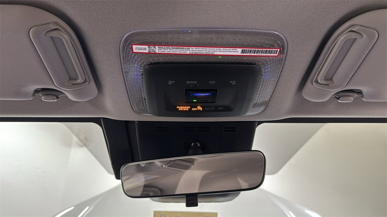 New 2026 Toyota Prius Plug-In Hybrid image 11