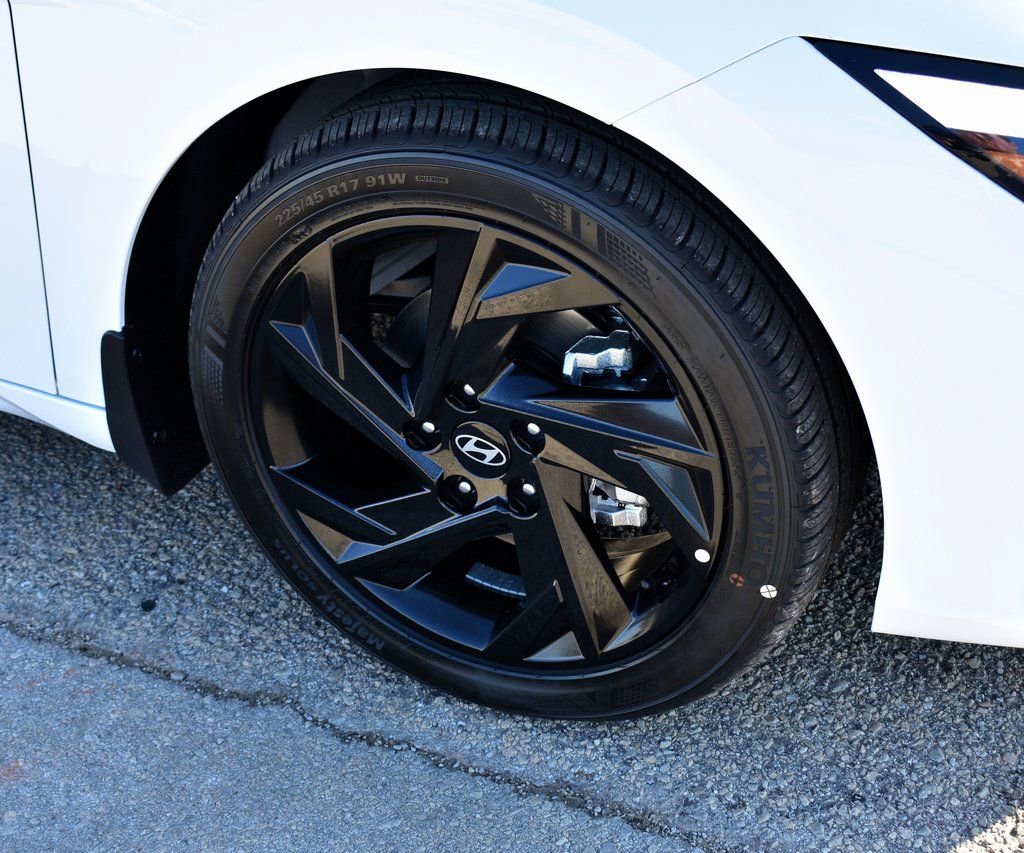 New 2026 Hyundai Elantra Sport image 8