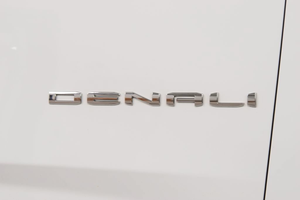 Used 2024 GMC Yukon XL Denali w/ Max Trailering Package AWD/4WD image 17