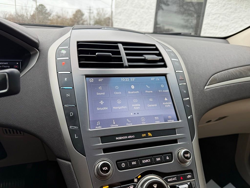 Used 2020 Lincoln MKZ Reserve w/ Elements Package image 9