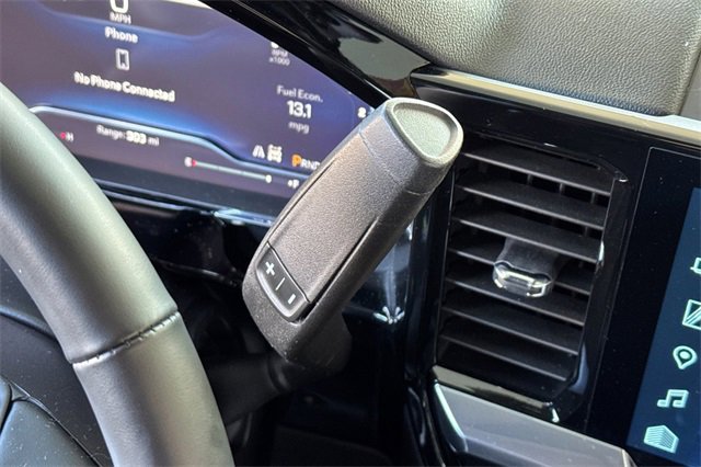 Used 2025 Chevrolet Silverado 1500 LT image 21