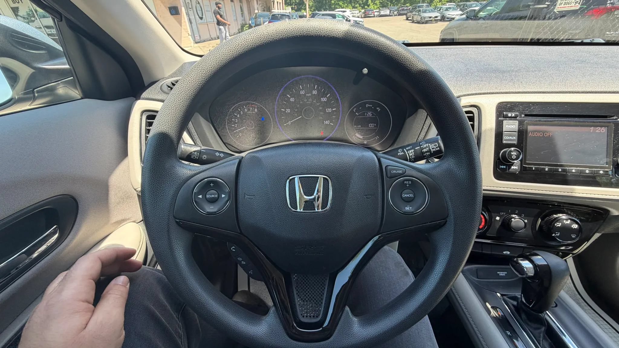 Used 2018 Honda HR-V LX image 23